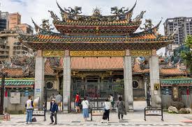 Longshan Temple